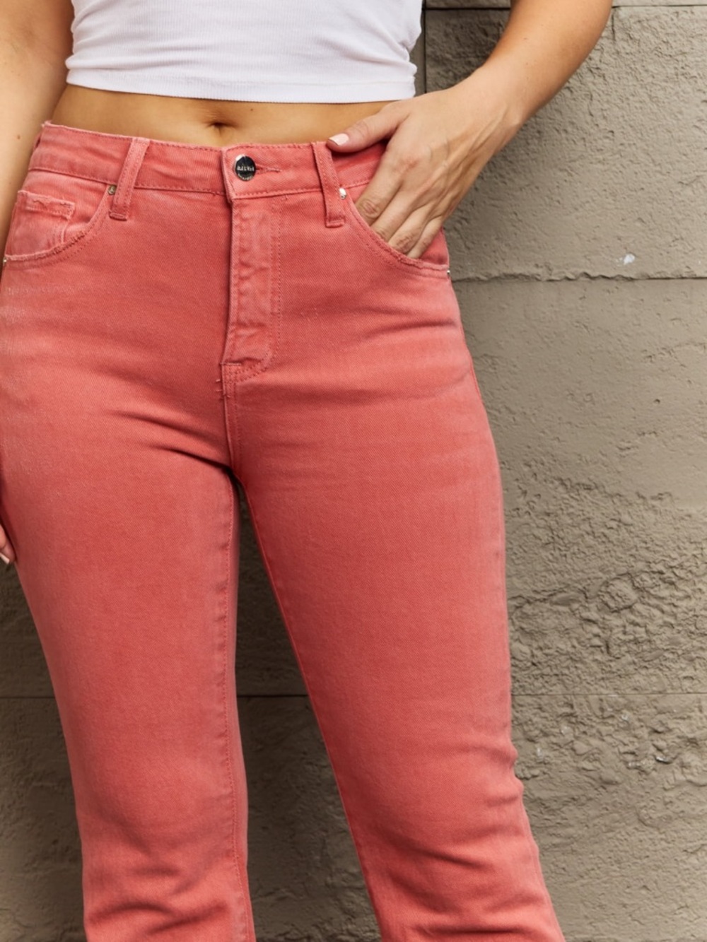Women's Pink Wide-Leg Flare Jeans with Frayed Hem - Picture 2 of 16